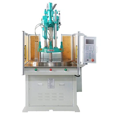 Stationär formsprutningsmaskin för plast